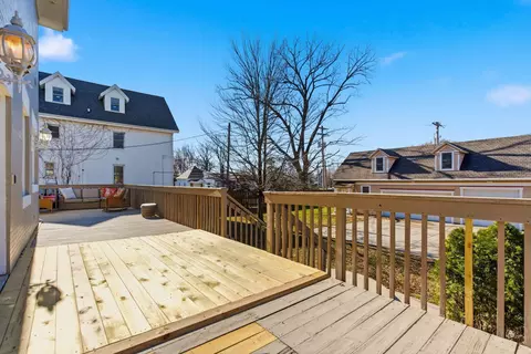 Exterior - 1215 N Benton Ave, Springfield, MO 65802 photo 5 of 8