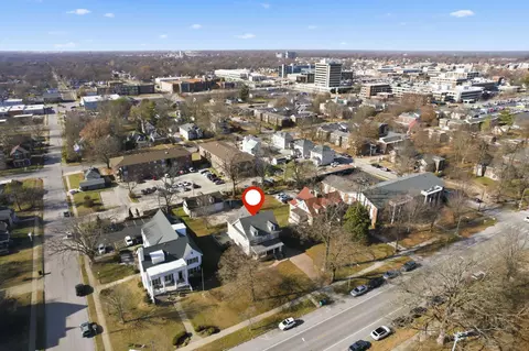 View/Area - 1215 N Benton Ave, Springfield, MO 65802 photo 2 of 6