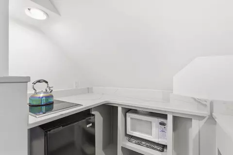 Kitchen - 1215 N Benton Ave, Springfield, MO 65802 photo 4 of 4