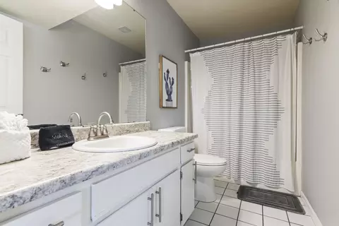 Bath - 169 Highland Dr #7, Branson, MO 65616 photo 3 of 4