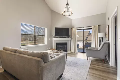 Living - 169 Highland Dr #7, Branson, MO 65616 photo 2 of 2