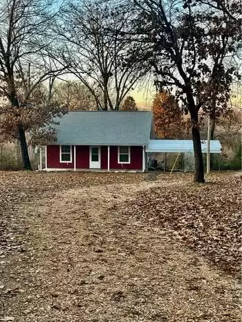 1267 Blackfoot Hollow Rd, Anderson, MO 64831