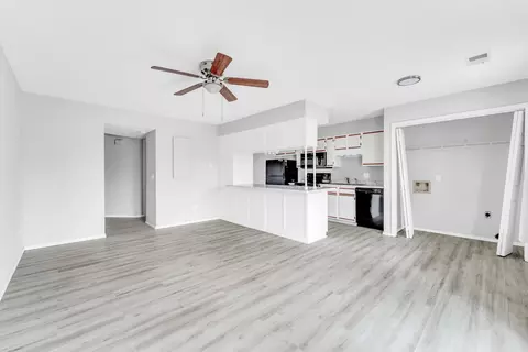 110 Kimberling Shores Ln #4, Kimberling City, MO 65686
