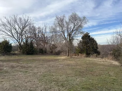 900 S 82 Hwy, El Dorado Springs, MO 64744