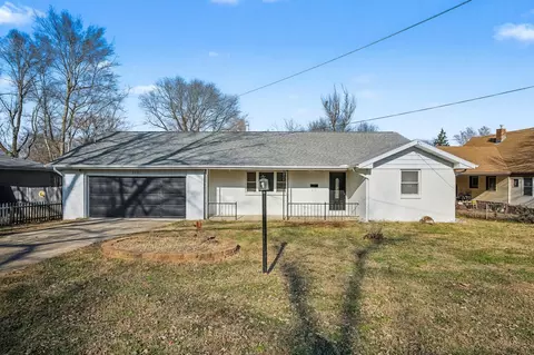 1135 W Portland St, Springfield, MO 65807