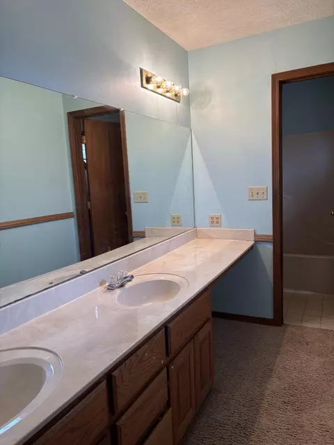 707 S Main St, Willard, MO 65781 photo 18