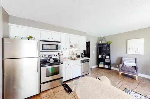 Kitchen - 16 Fall Creek Trl #3, Branson, MO 65616 photo 3 of 3