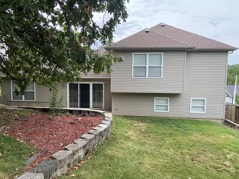 Exterior - 153 Sapling Dr, Branson, MO 65616 photo 8 of 10