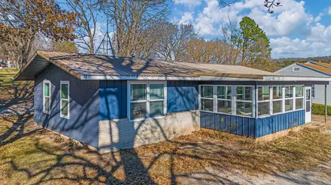 99 1st St, Gainesville, MO 65655 photo 2