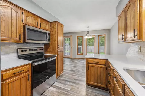 951 S Alex, Springfield, MO 65802 photo 15