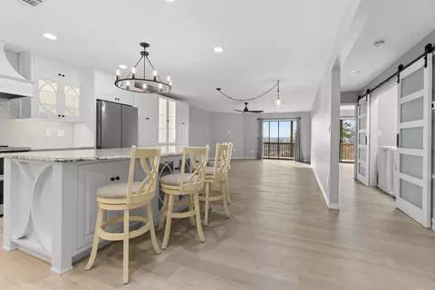 24 Starboard Dr #6, Kimberling City, MO 65686
