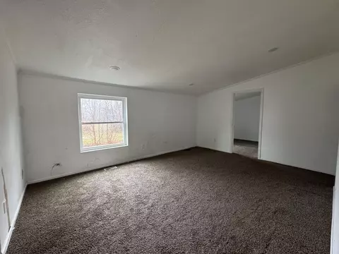601 E Floral St, Nevada, MO 64772 photo 7