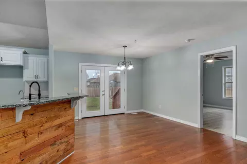 194 Meadowlark, Willard, MO 65781 photo 9