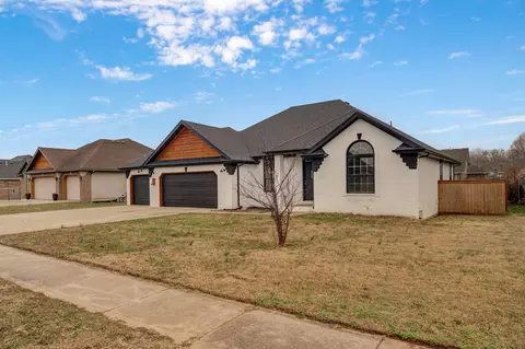 194 Meadowlark, Willard, MO 65781 photo 3