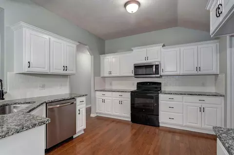 194 Meadowlark, Willard, MO 65781 photo 11