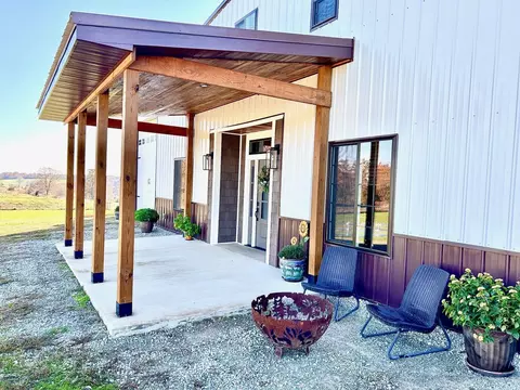Exterior - 710 County Road 328, Thayer, MO 65791 photo 4 of 13