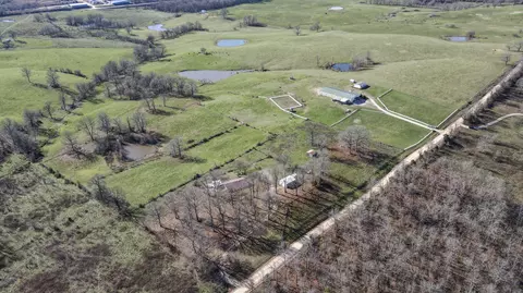 View/Area - 710 County Road 328, Thayer, MO 65791 photo 3 of 5