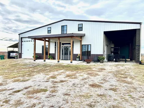 Exterior - 710 County Road 328, Thayer, MO 65791 photo 3 of 13