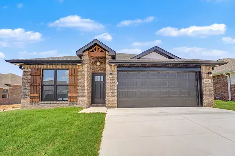 1415 Sedge St, Joplin, MO 64801
