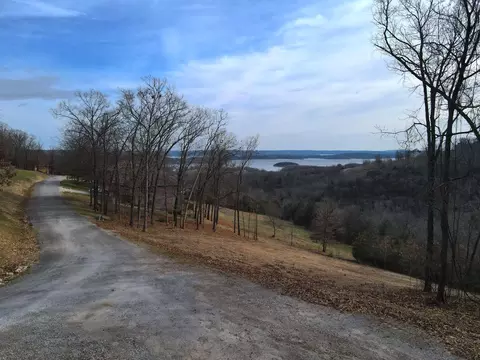000 Lazarus Rd, Branson West, MO 65737