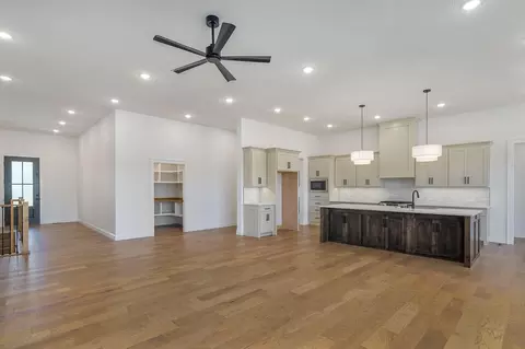 1709 N Waterstone Ave, Springfield, MO 65802 photo 18