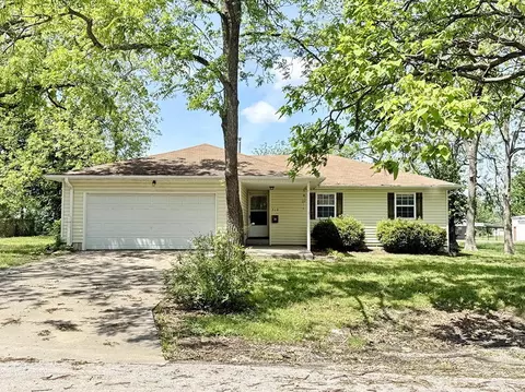 310 S Forest St, El Dorado Springs, MO 64744