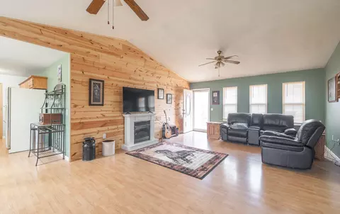 613 Joyner Ln, Mountain View, MO 65548 photo 3