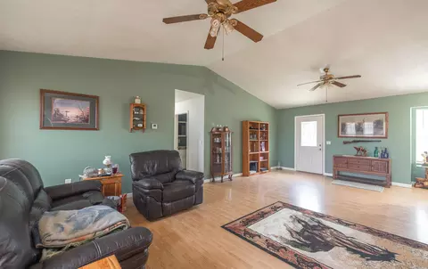 613 Joyner Ln, Mountain View, MO 65548 photo 6