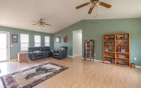 613 Joyner Ln, Mountain View, MO 65548 photo 4
