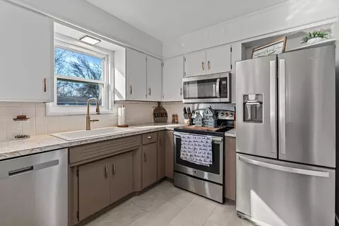 2463 S Westwood Ave, Springfield, MO 65807 photo 13