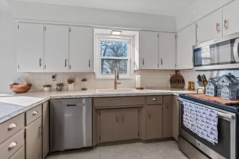 2463 S Westwood Ave, Springfield, MO 65807 photo 12