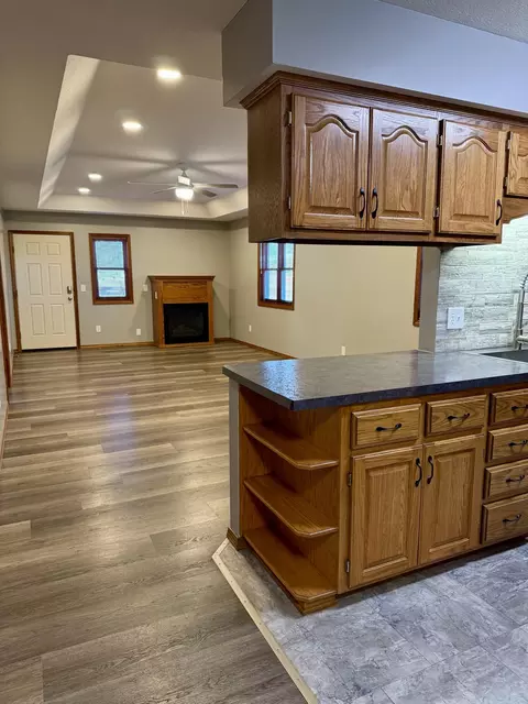 401 S West Ave, Republic, MO 65738 photo 7