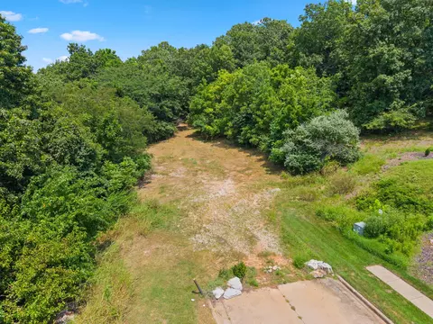5150 S Aviemore Dr, Springfield, MO 65809 photo 4