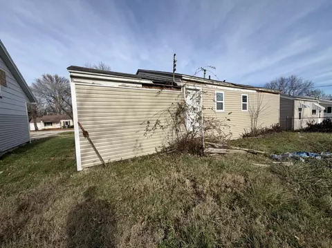 1420 E Livingston St, Springfield, MO 65803 photo 10