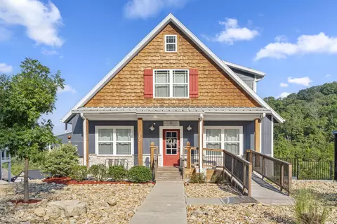 155 Lakefront Dr, Branson, MO 65616