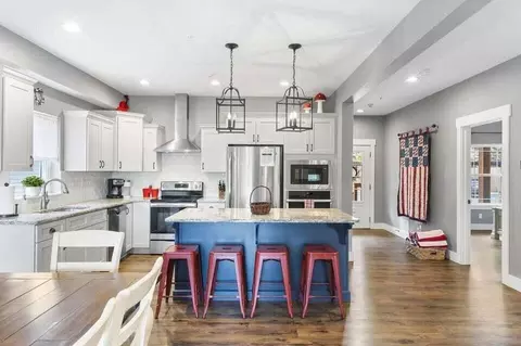 Kitchen - 155 Lakefront Dr, Branson, MO 65616 photo 1 of 2