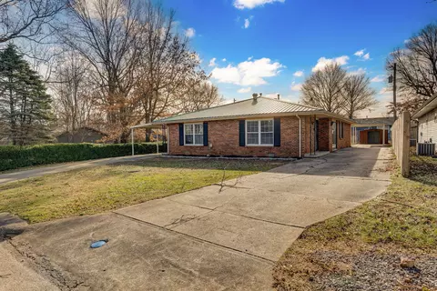 1938-40 E Madison St, Springfield, MO 65802 photo 32