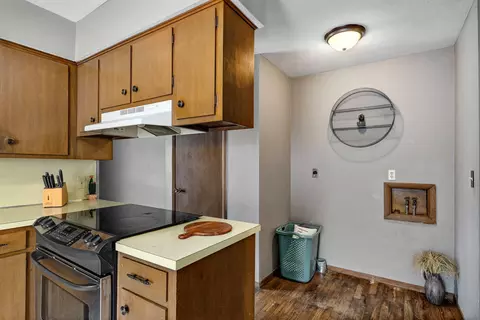 1938-40 E Madison St, Springfield, MO 65802 photo 21