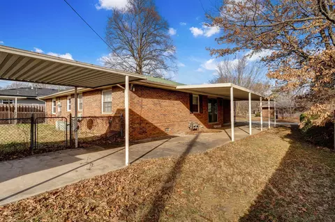 1938-40 E Madison St, Springfield, MO 65802 photo 30