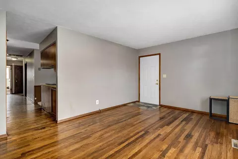 1938-40 E Madison St, Springfield, MO 65802 photo 17