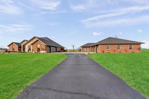 Exterior - 2123 Riverdale Rd, Ozark, MO 65721 photo 6 of 26