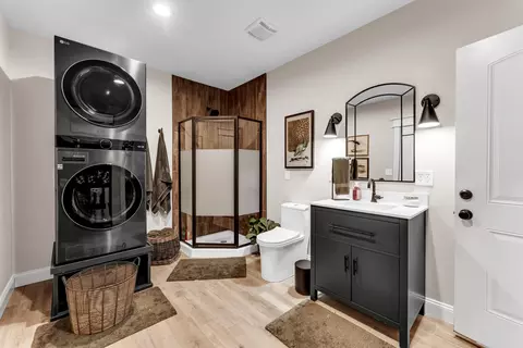 Bath - 2123 Riverdale Rd, Ozark, MO 65721 photo 6 of 6