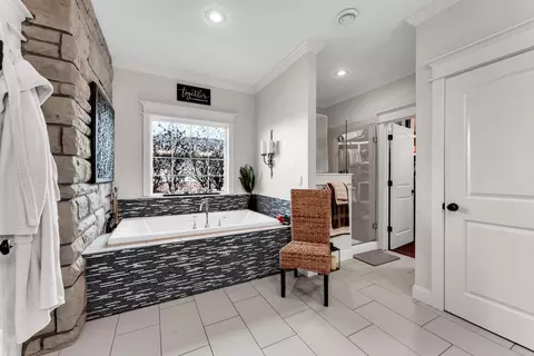 Bath - 2123 Riverdale Rd, Ozark, MO 65721 photo 1 of 6