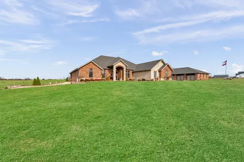 Exterior - 2123 Riverdale Rd, Ozark, MO 65721 photo 3 of 26