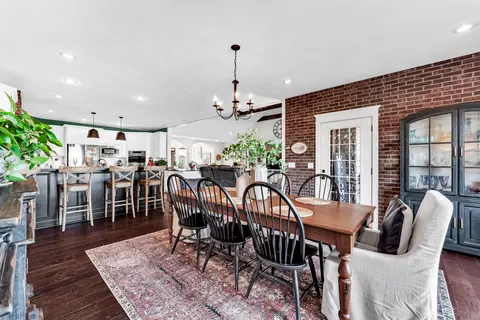 Dining - 2123 Riverdale Rd, Ozark, MO 65721 photo 2 of 2