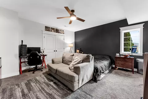 Bedroom - 2123 Riverdale Rd, Ozark, MO 65721 photo 6 of 8