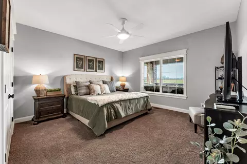 Bedroom - 2123 Riverdale Rd, Ozark, MO 65721 photo 5 of 8