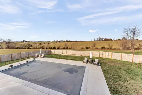 Exterior - 2123 Riverdale Rd, Ozark, MO 65721 photo 10 of 26