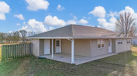 1311 Wade St, Mountain View, MO 65548 photo 2