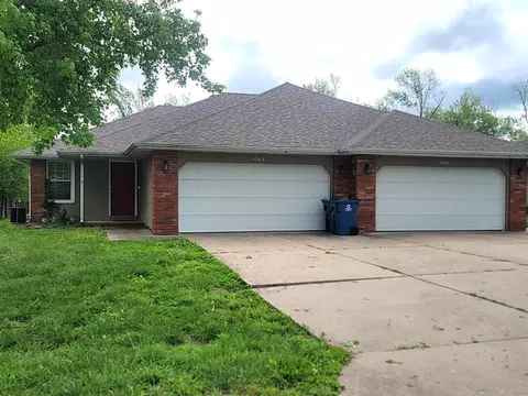401 528 S Robert St, Nixa, MO 65714 photo 2